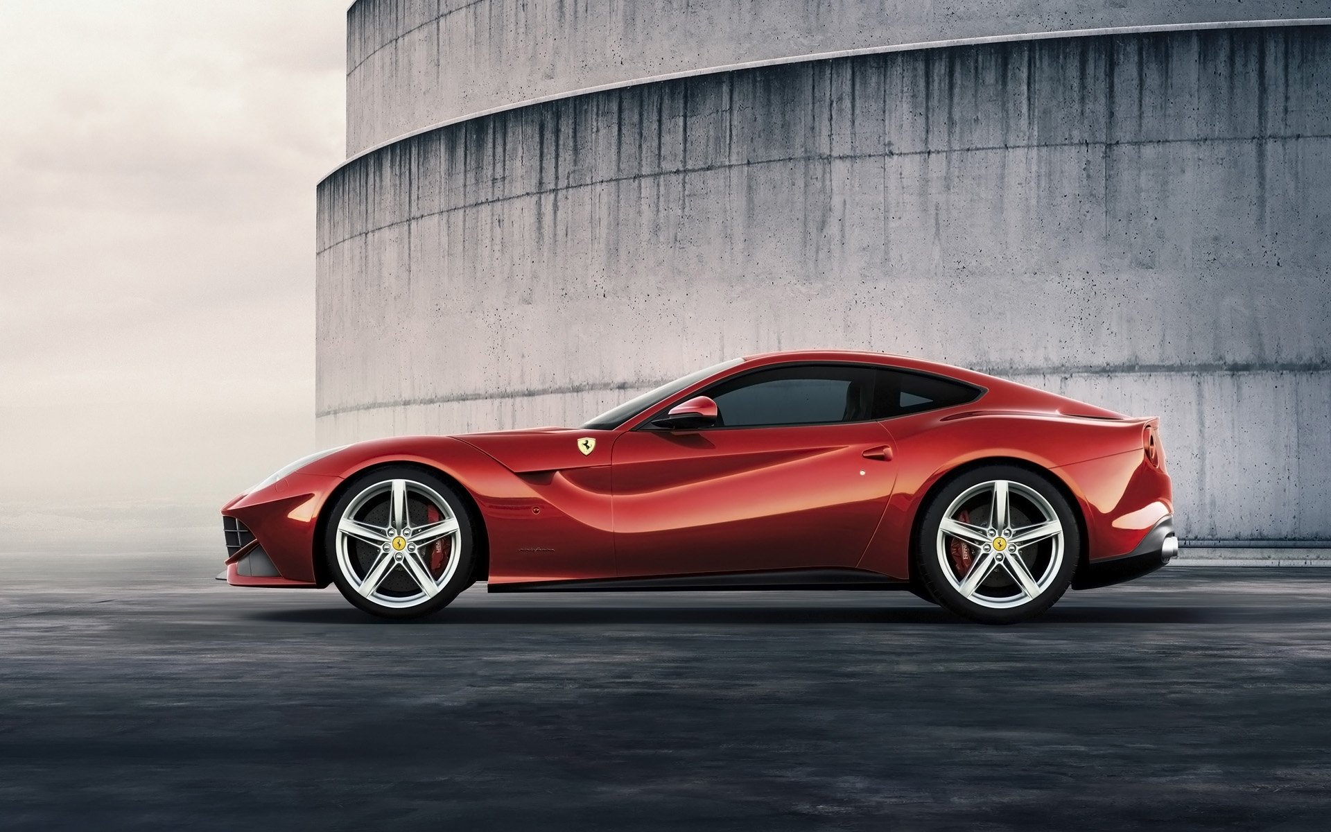 ferrari f12 berlinetta ferrari f12 berlinetta supersamochód czerwony widok z boku piękny samochód