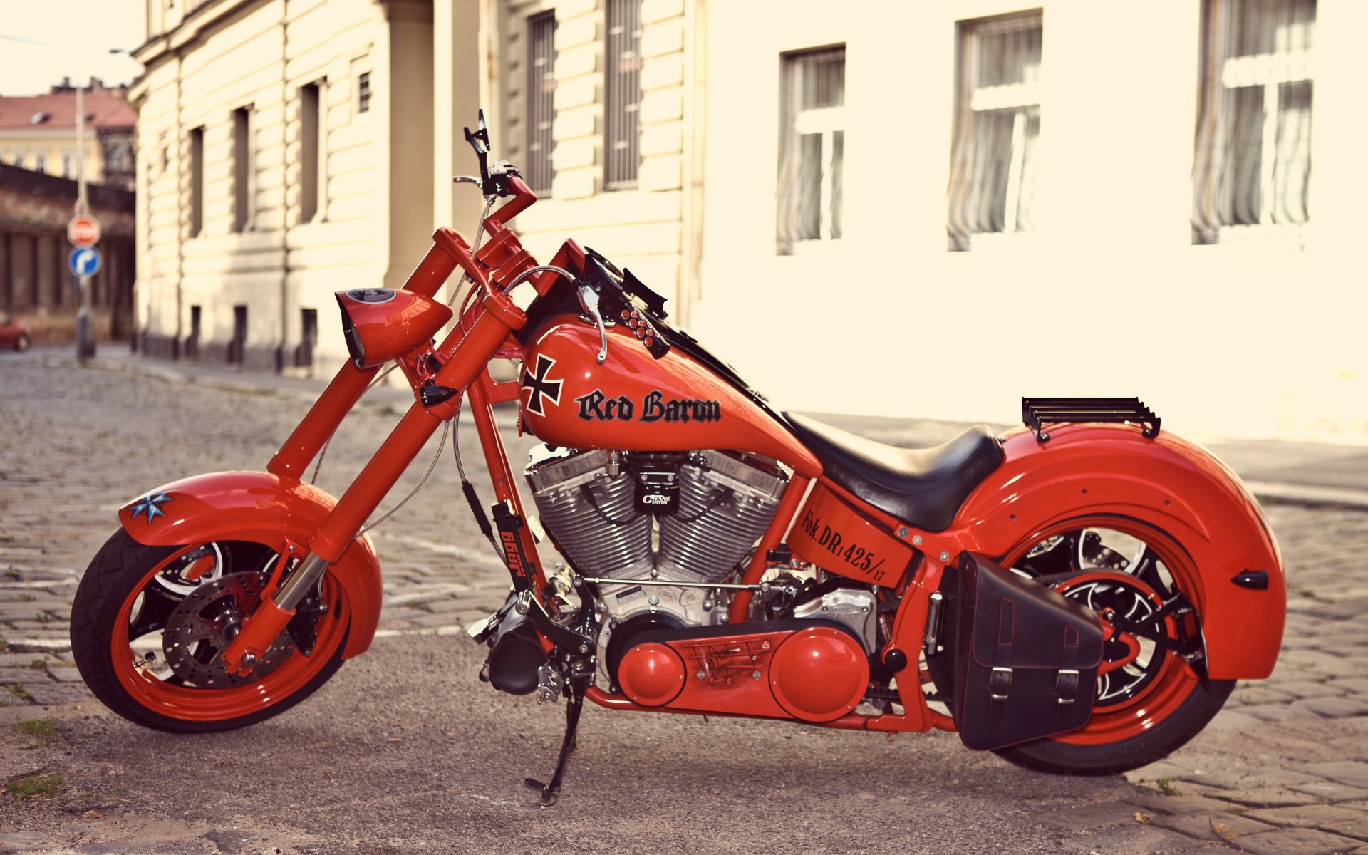 moto barone rosso rosso