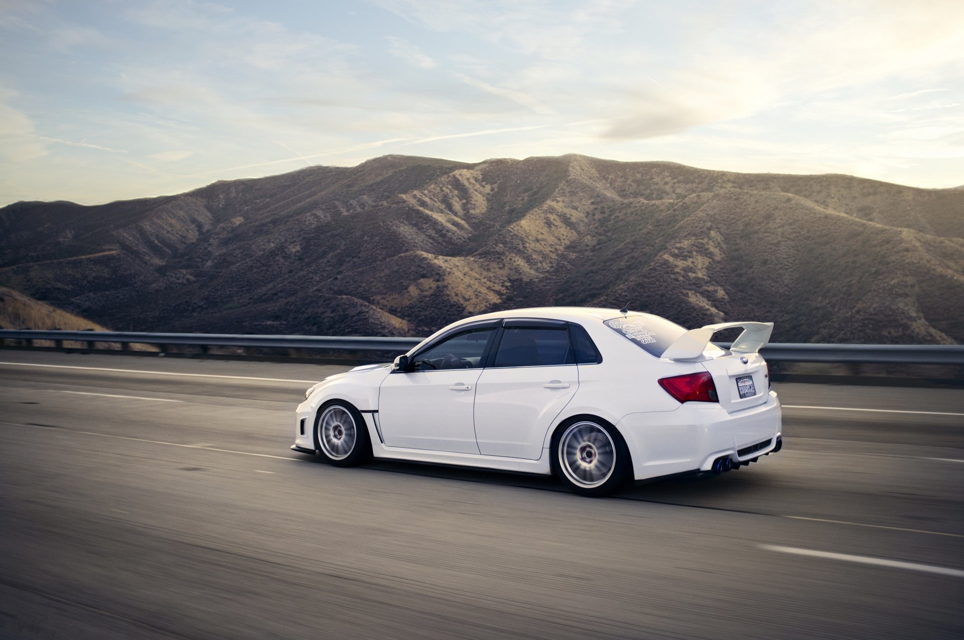 auto coches subaru impreza wrx sti s206 sedán blanco coches de pared papel pintado auto velocidad movimiento foto