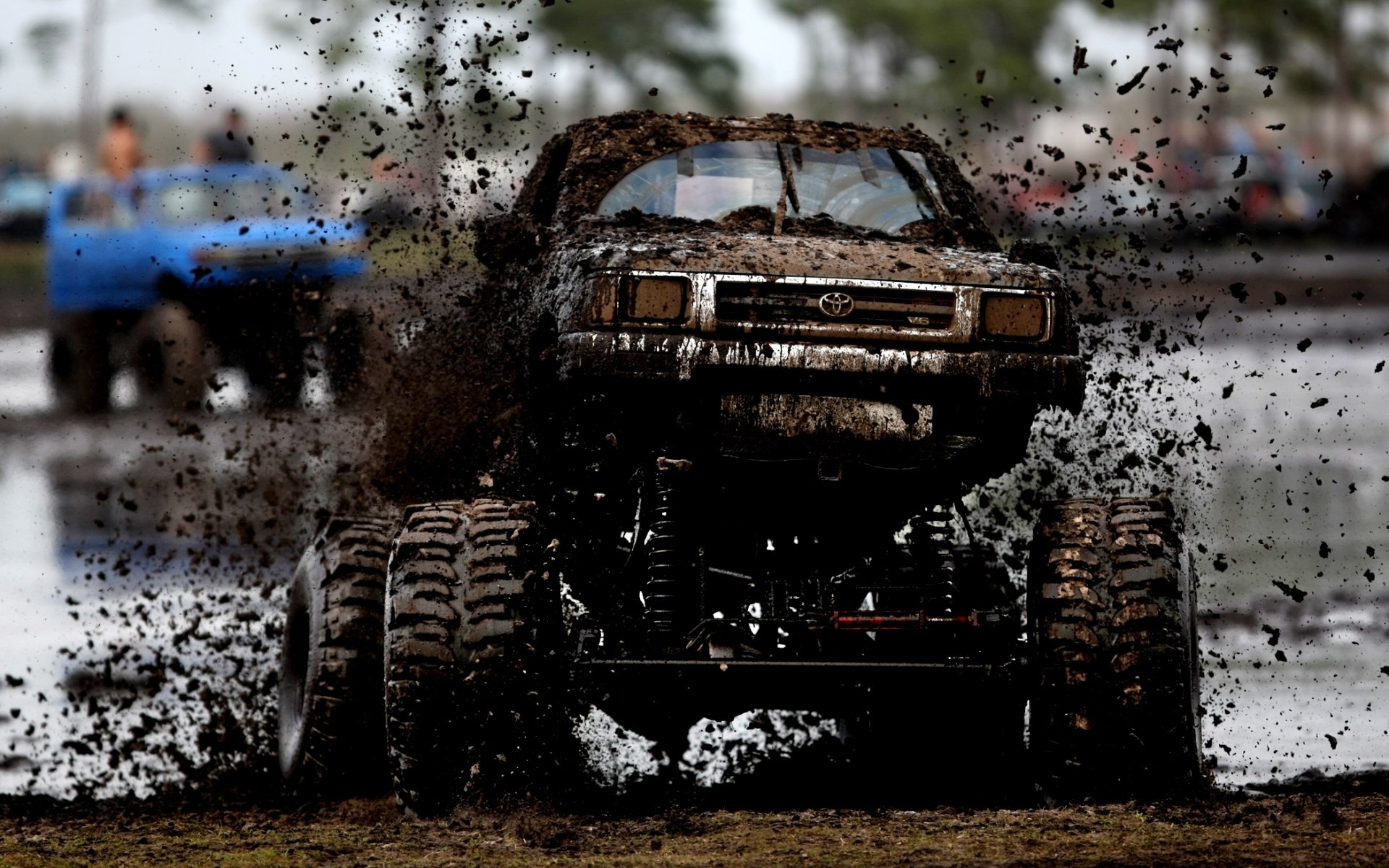 toyota hilux toyota hylux jeep pickup front end tuning dirt splashes background