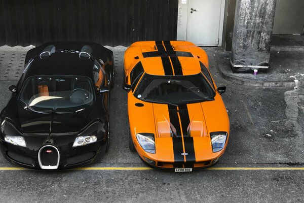 Two cool sports supercars are ready to race