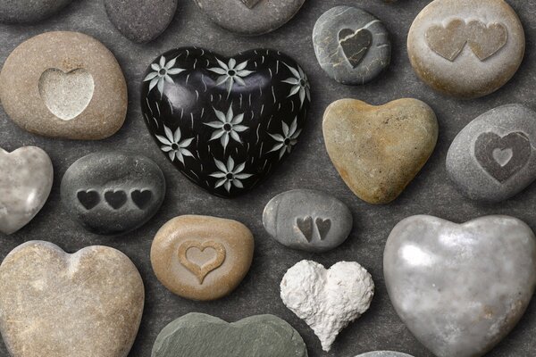 Sea pebbles in the shape of hearts