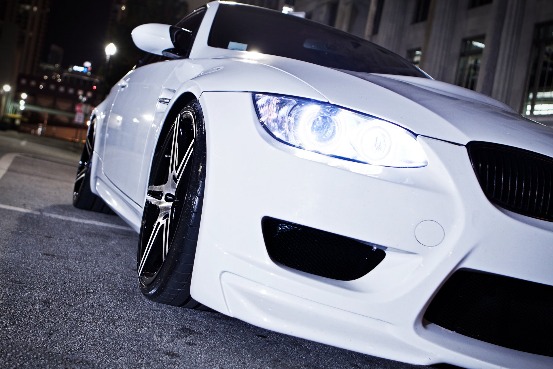 bmw m3 e92 bianco bmw notte faro