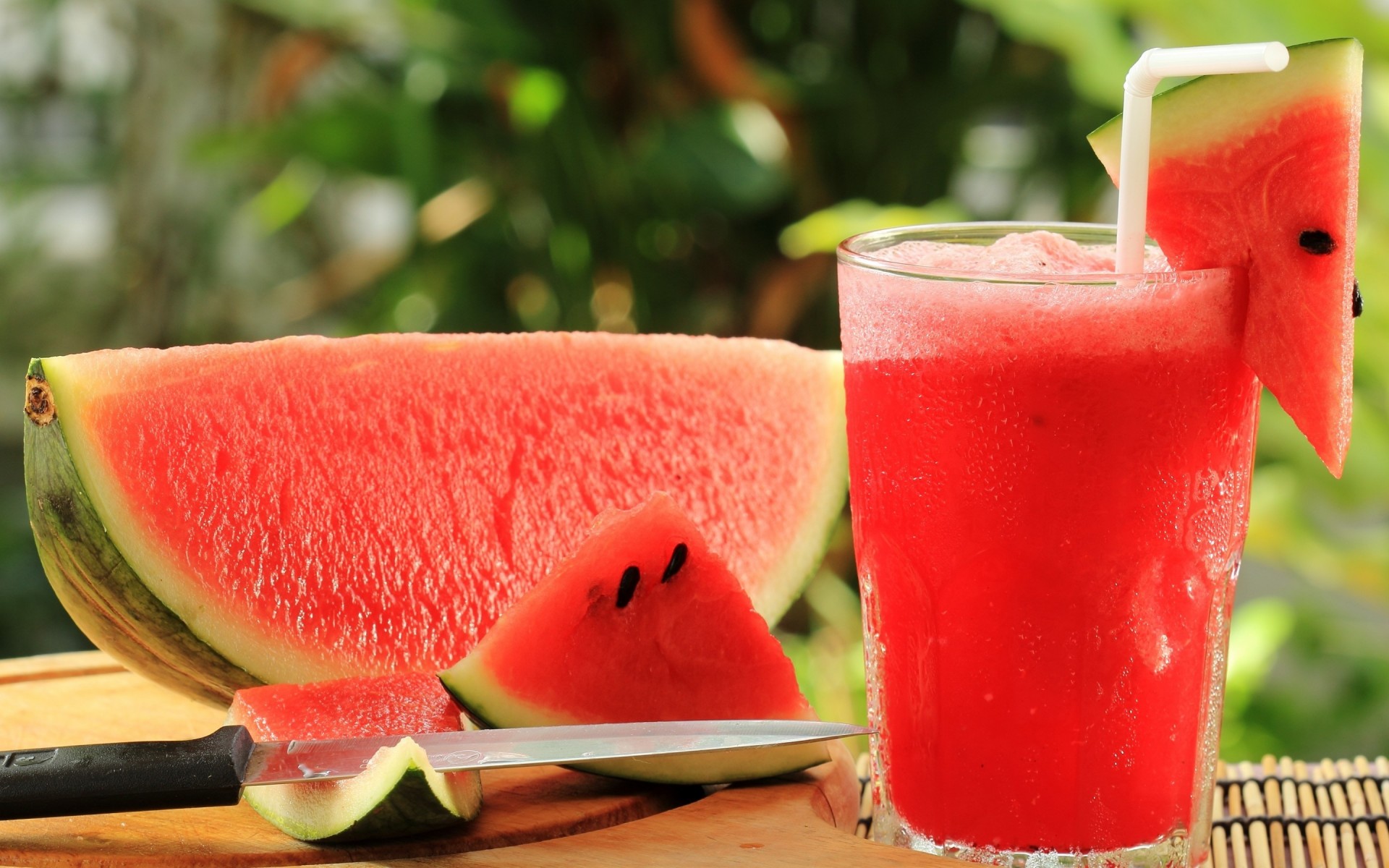 watermelon knife berry glass cocktail