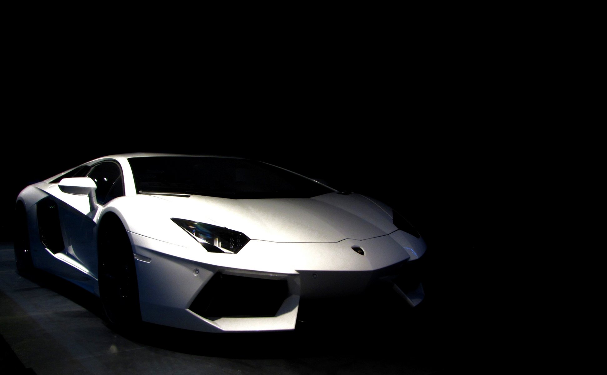 auto cars lamborghini aventador lp700-4 white wall-mounted cars supercars supercar auto wallpaper photo wallpaper background black background