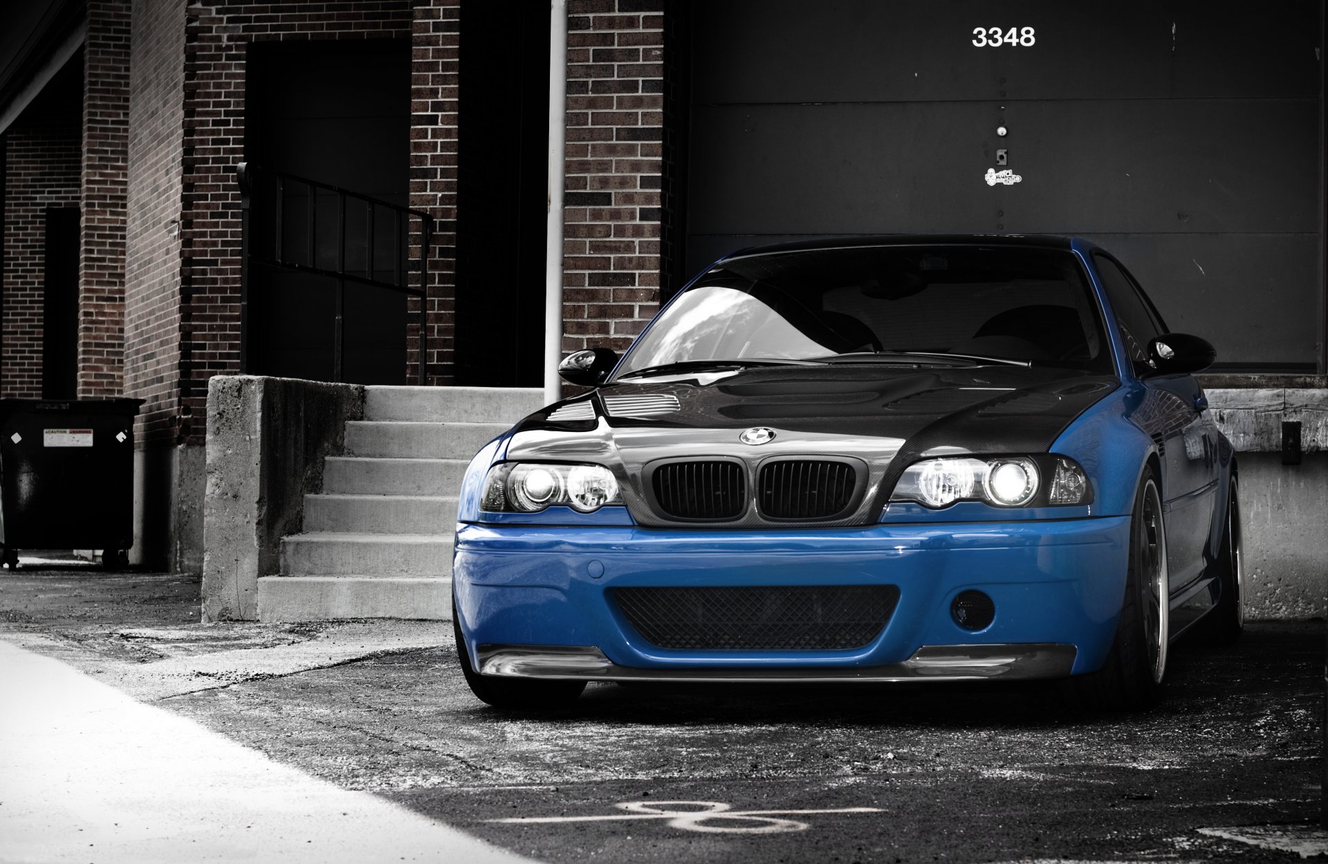 bmw m3 e46 blu bmw cofano in fibra di carbonio scala