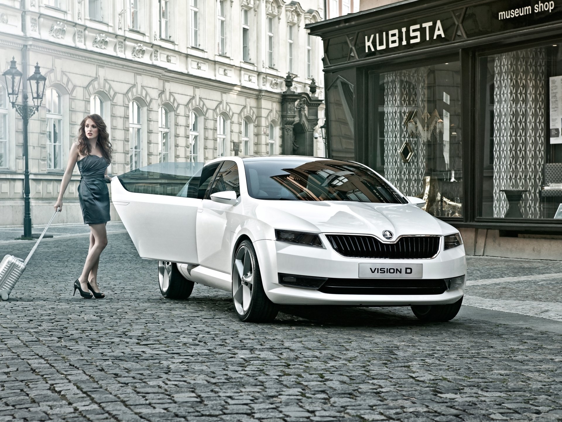 vision d concept skoda vision d concept avant blanc fille bonnasse jambes rue vetrina