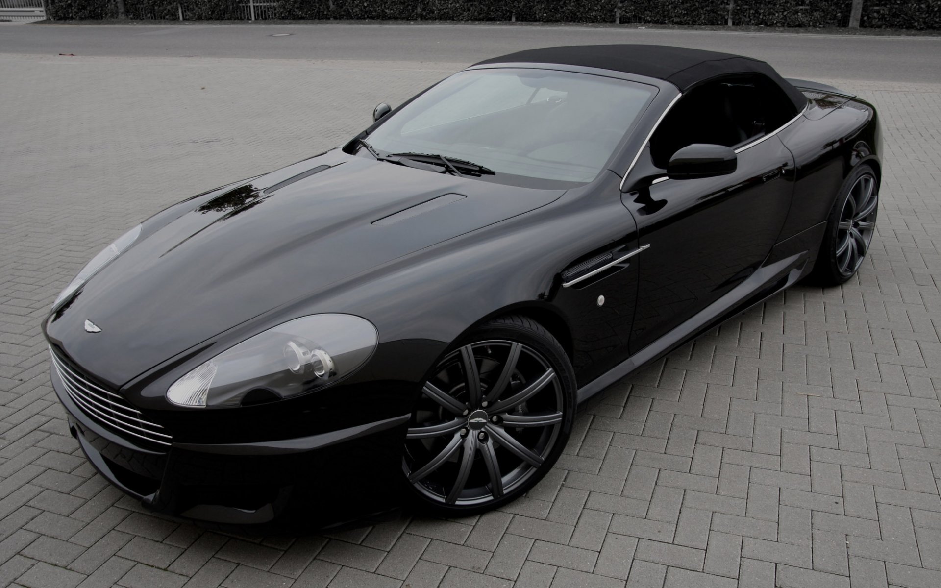 aston martin db9 negro aston martin db9