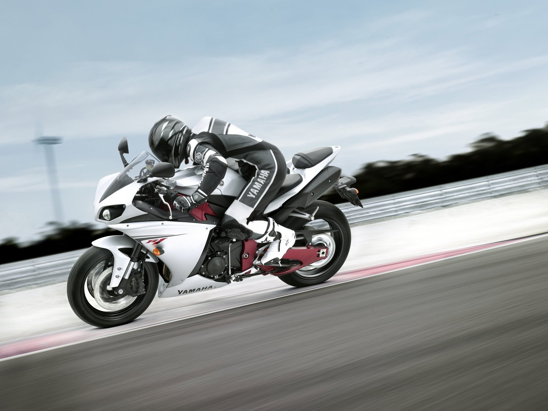 yamaha r1 yamaha fahrrad motorrad rennfahrer wallpaper geschwindigkeit