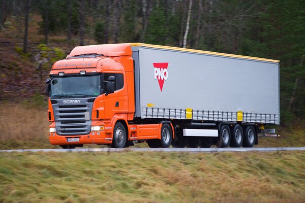 Scania r400 au service de l humanité