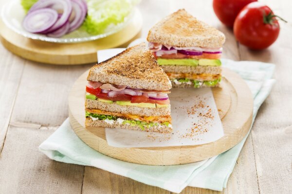 Sandwich appetitoso. Colazione. Cibo delizioso