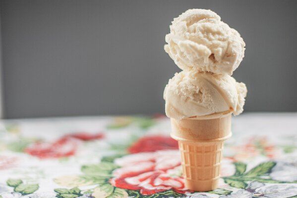 Food ice cream with cream balls