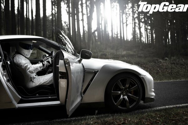 Top Gear nissan gtr r35 supercar in the woods