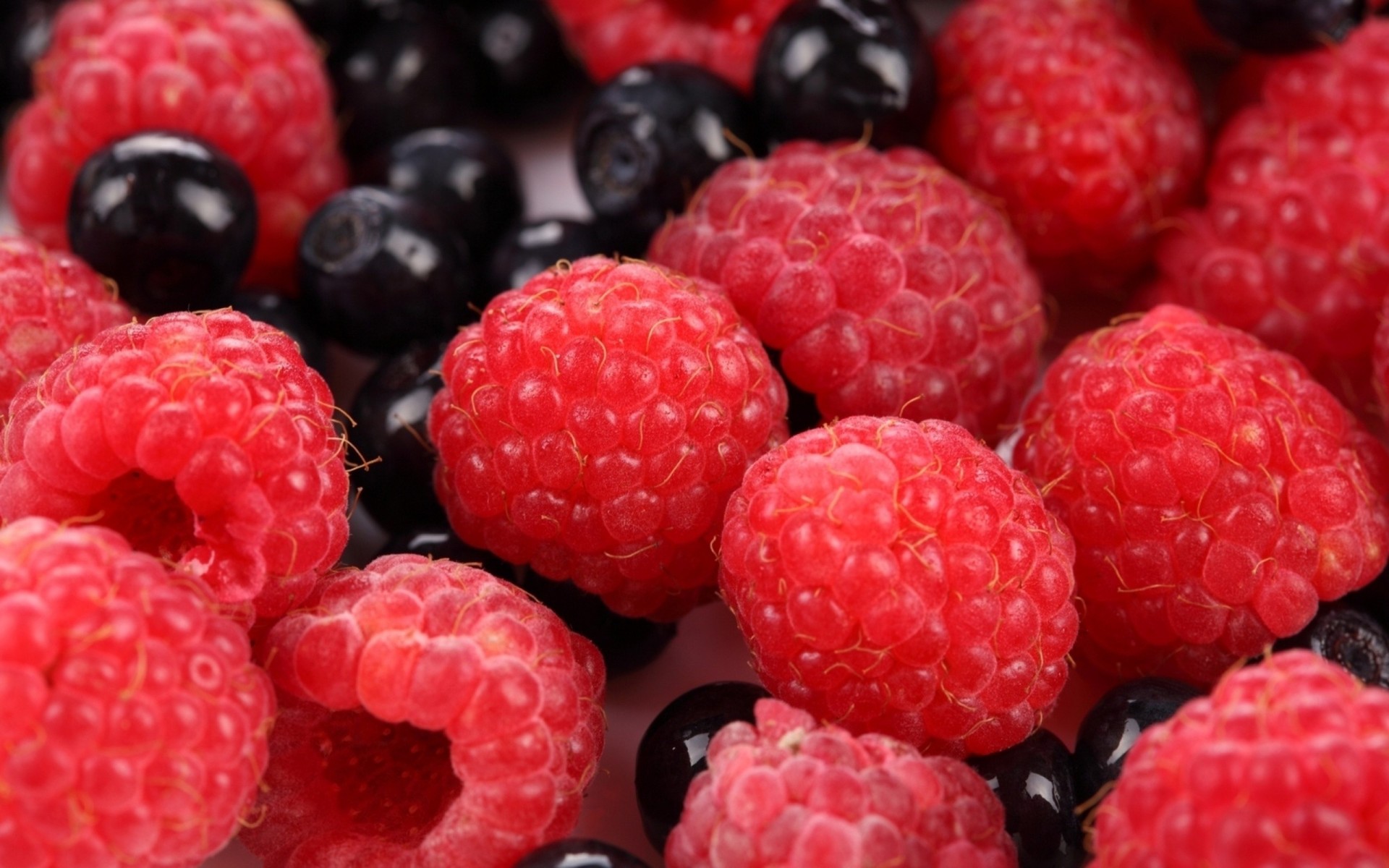 berries raspberry ripe