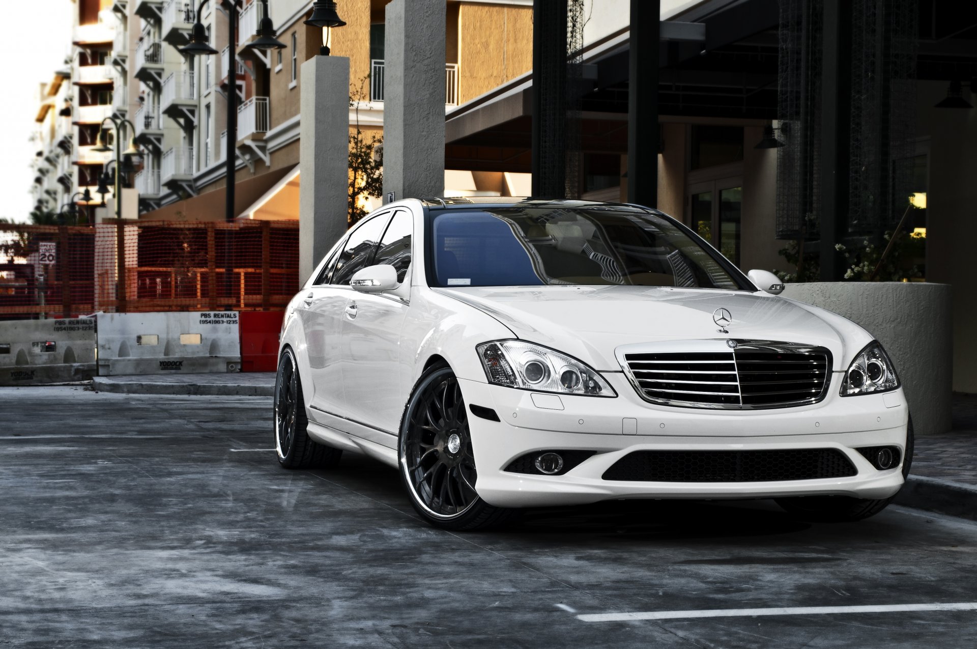 mersedes s-class white mercedes town car wallpaper 360 forged