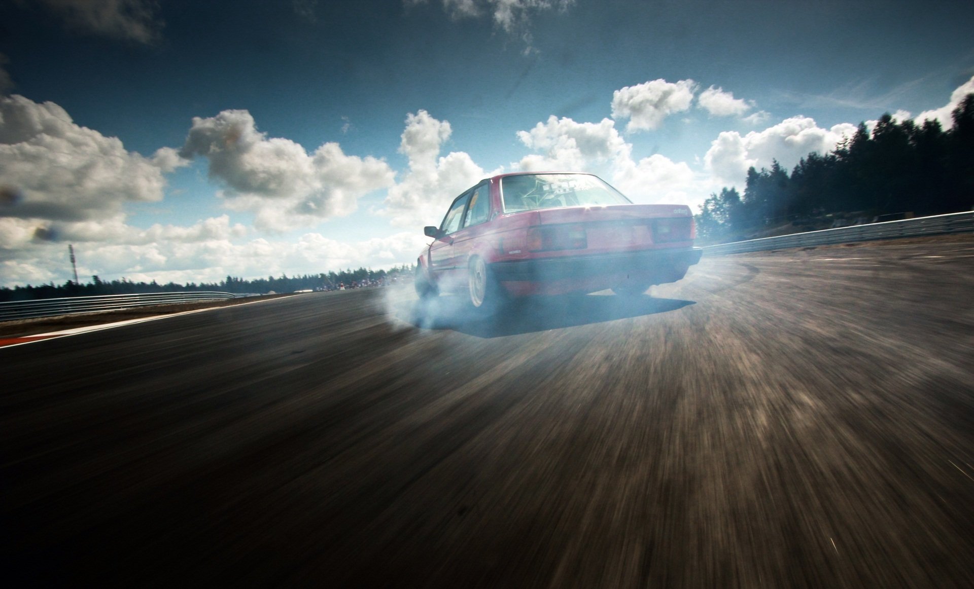 bmw e30 drift highway sky tree