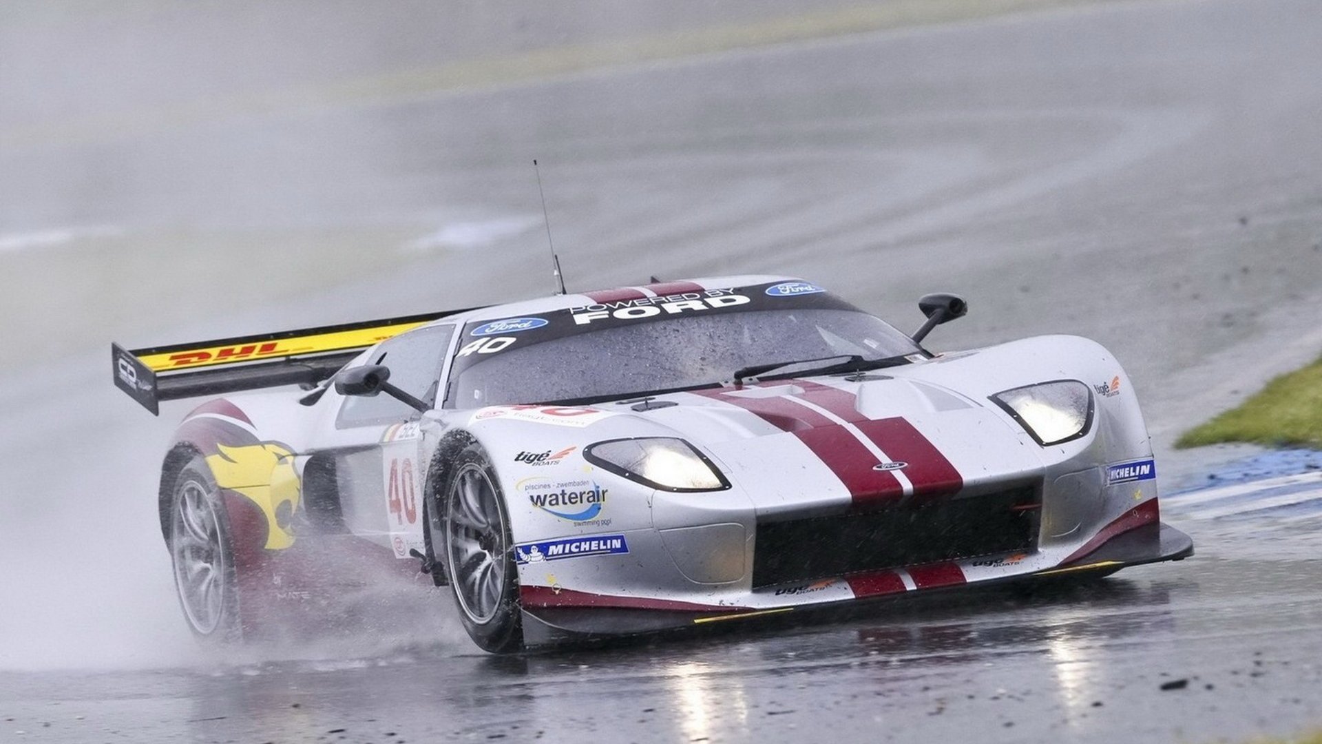 course piste vitesse ford gt gt3