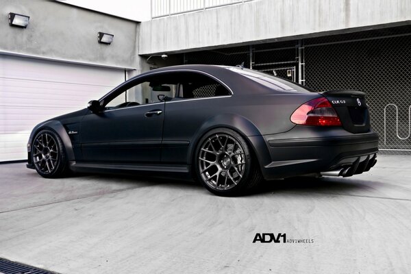 Negro mate mercedes clk63