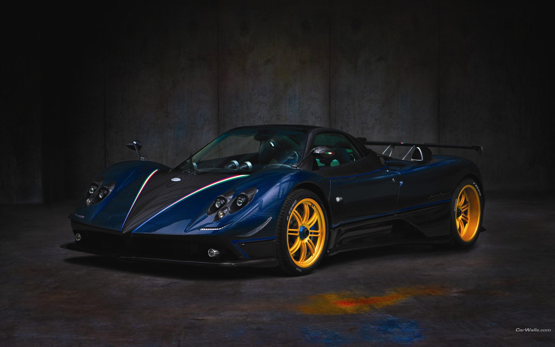 pagani zonda tricolore