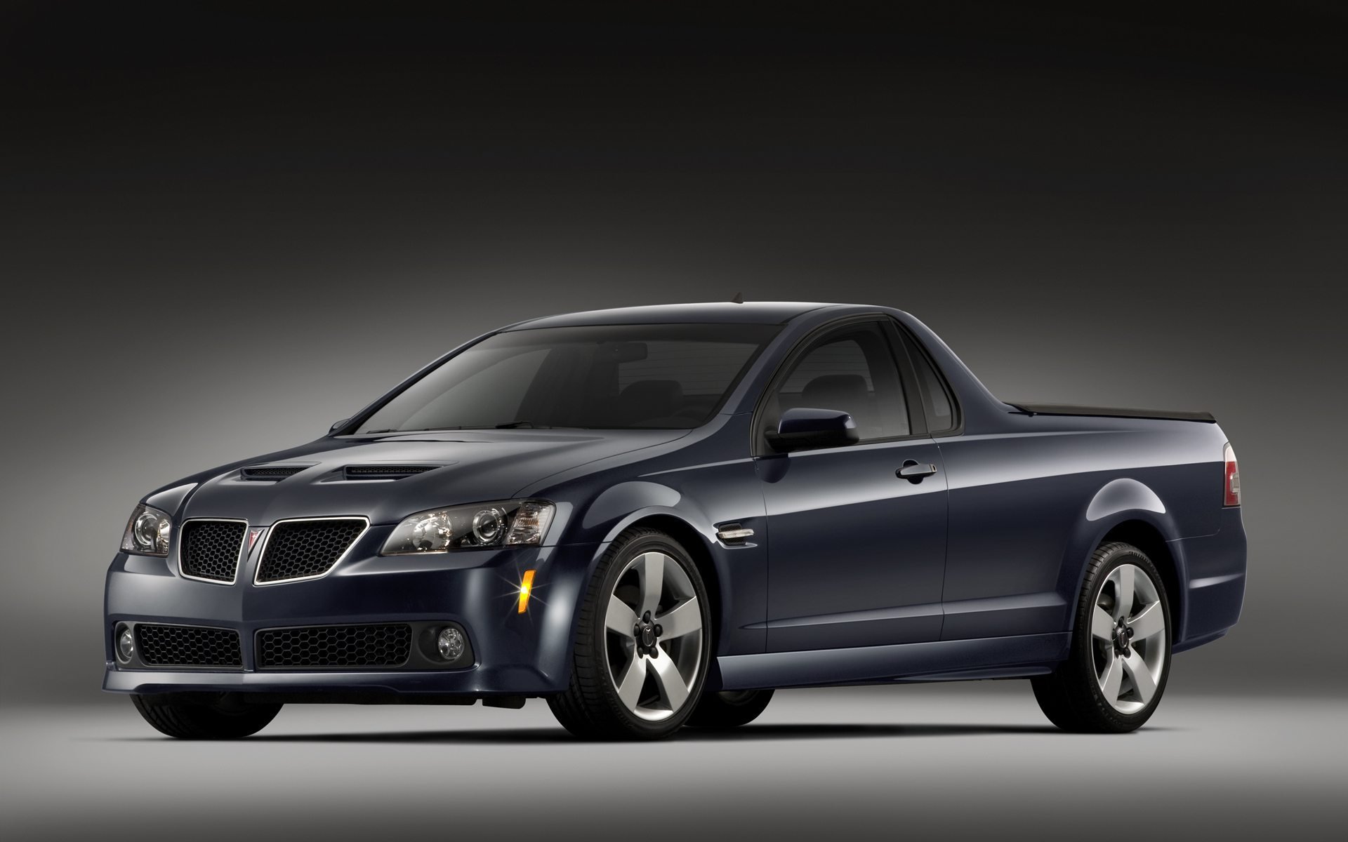 pontiac g8 st car machinery car