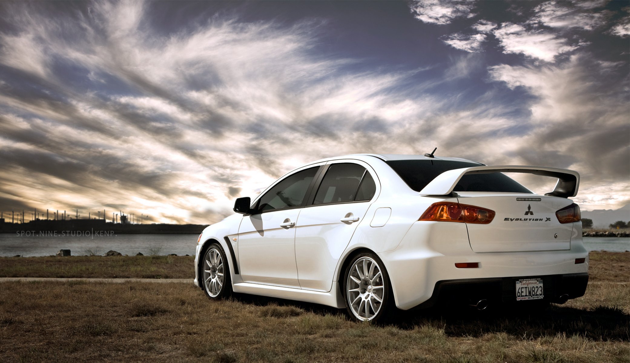 lancer evo white