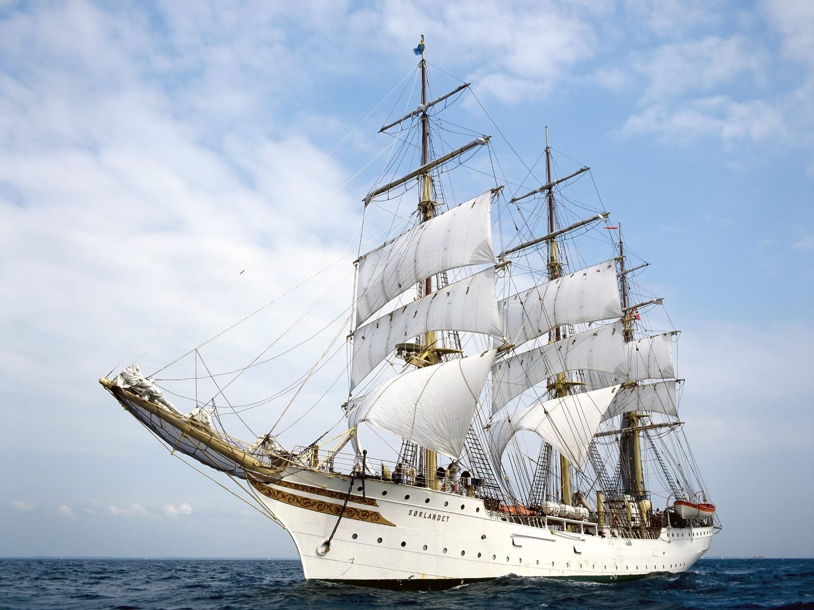 frigate sorlandet sea sail ship