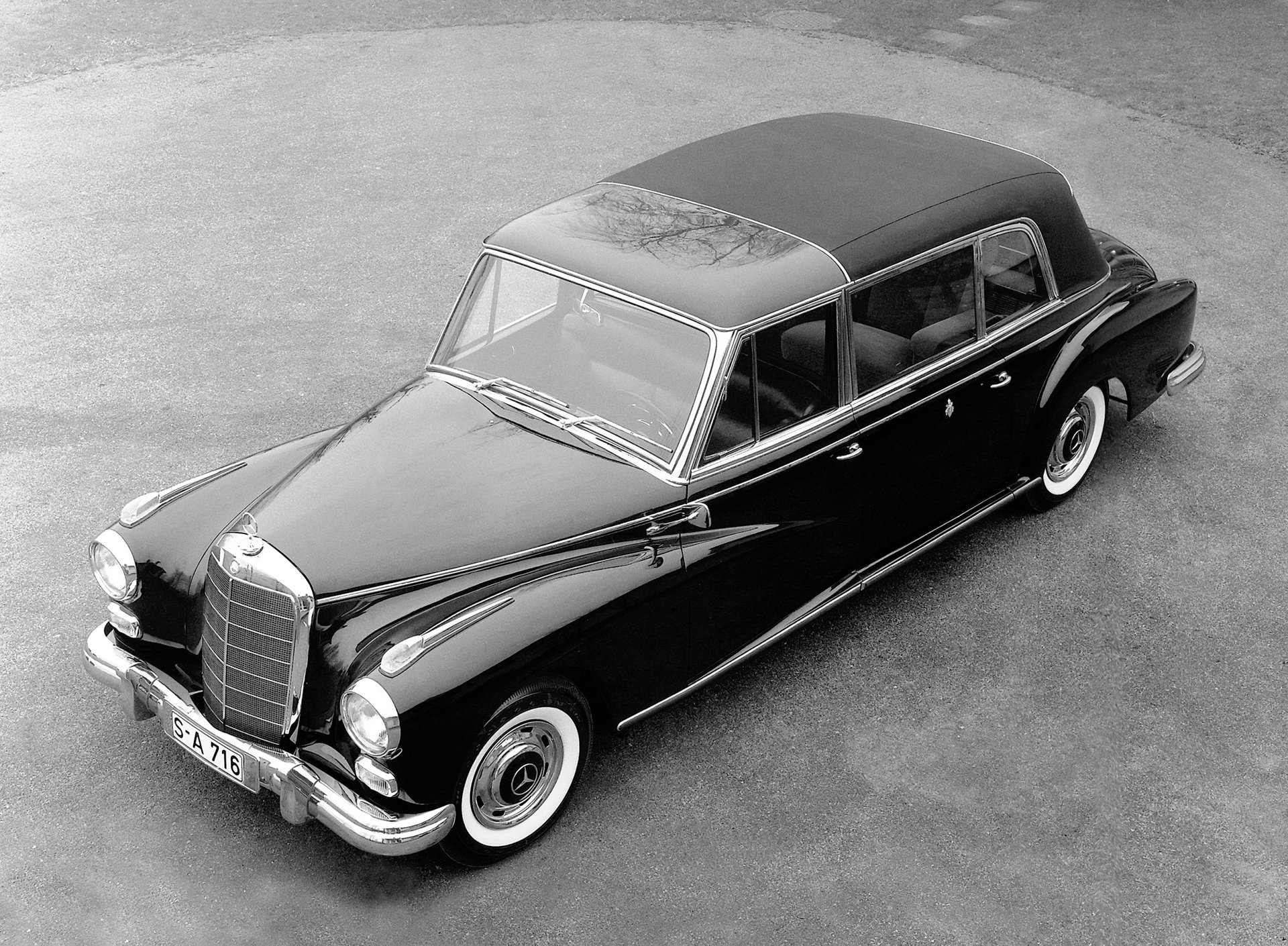 mercedes-benz in bianco e nero auto vecchio