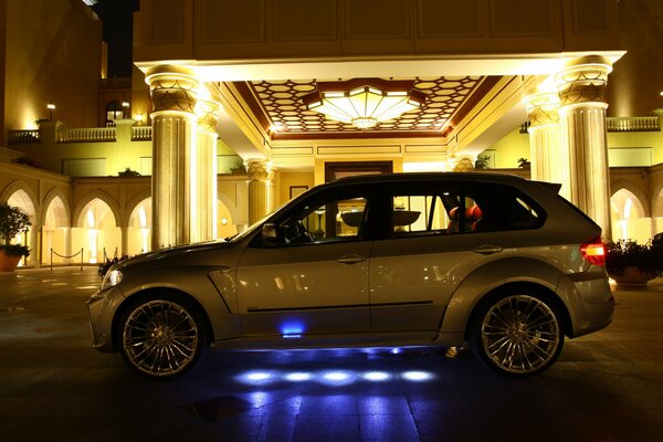 BMW X5 carriola sul desktop