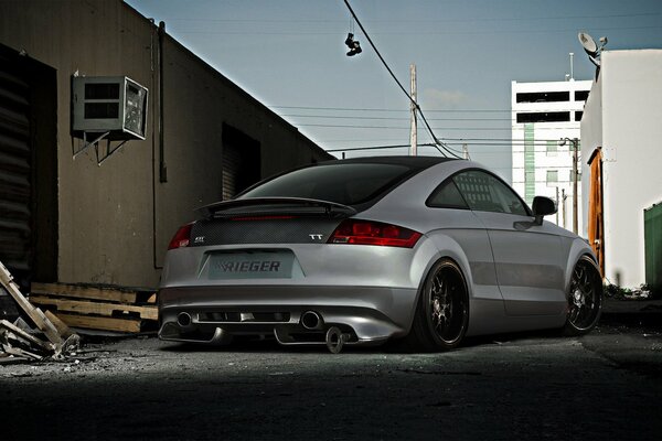 Dobre Auto Tuning do Audi