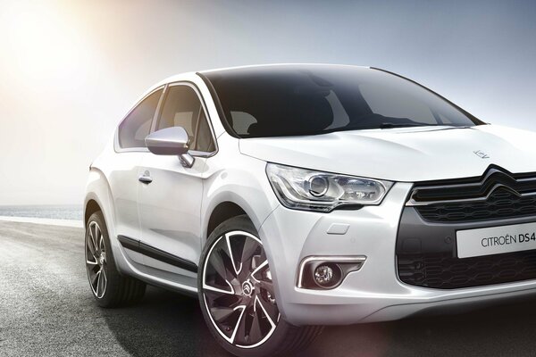 Citroen rushes on the road to the future