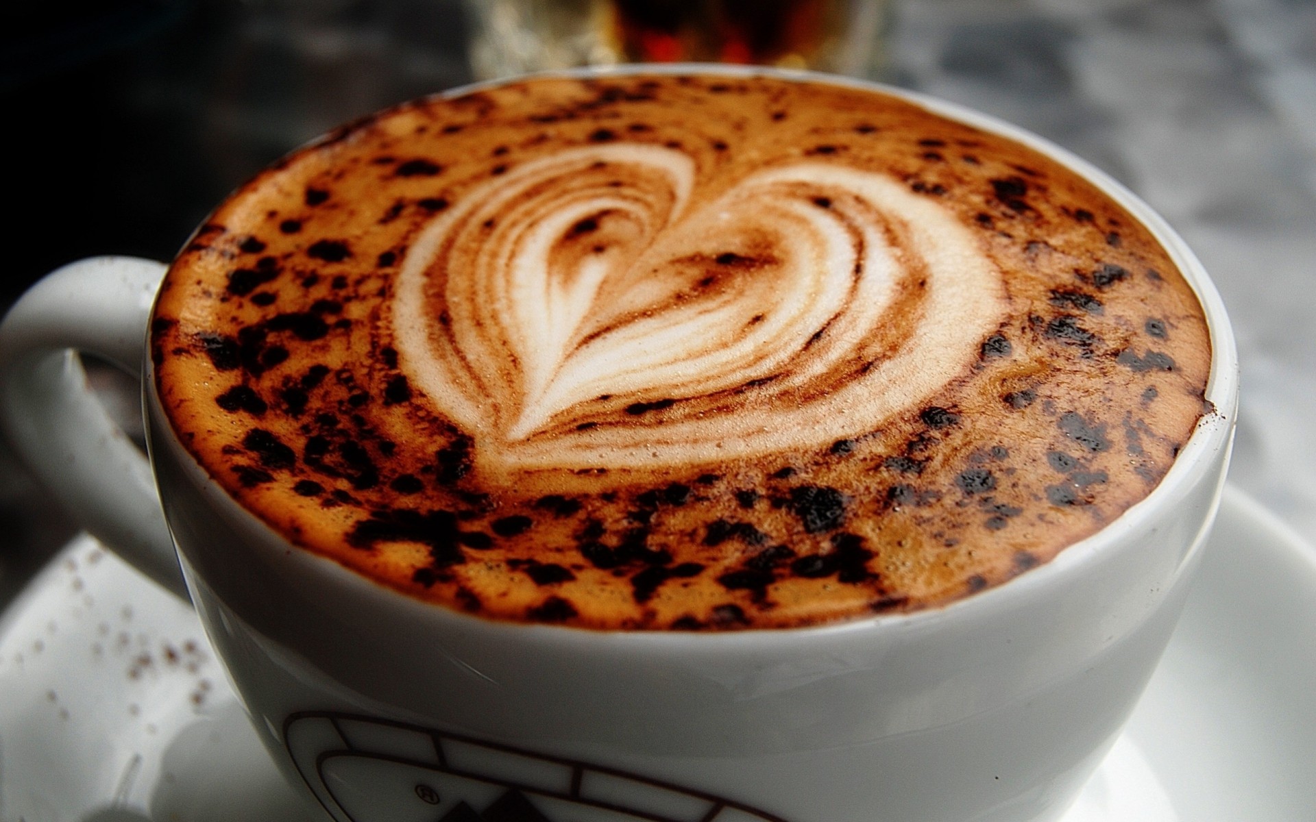 espuma corazón cama café