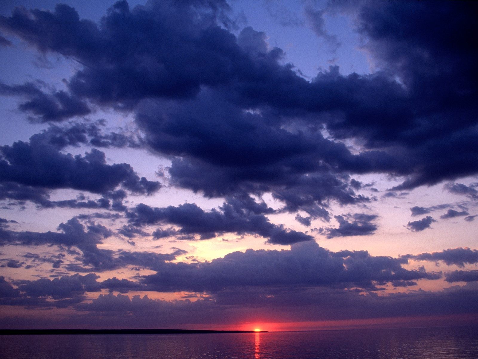 michigan coucher de soleil nuages