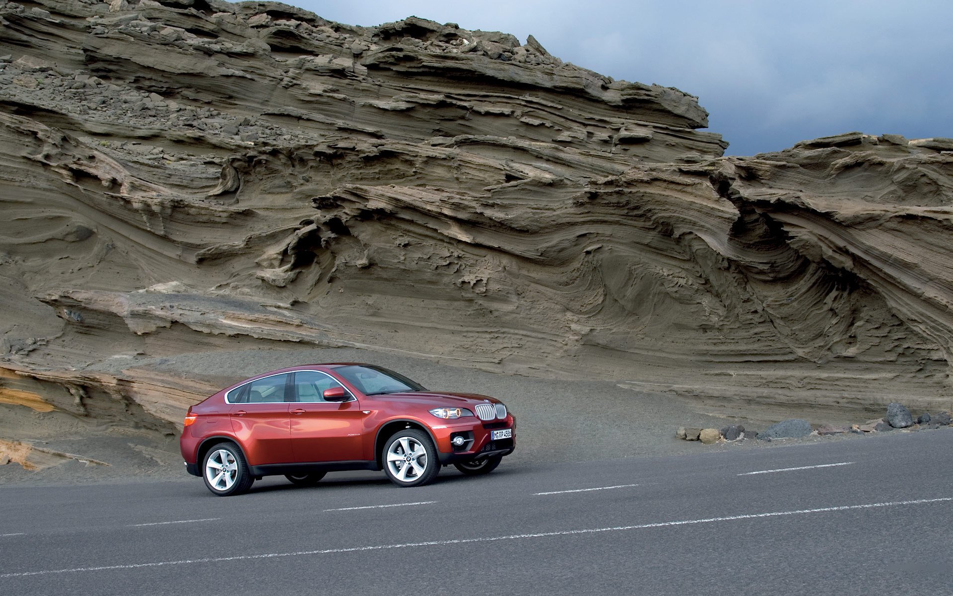 bmw road mountain x6