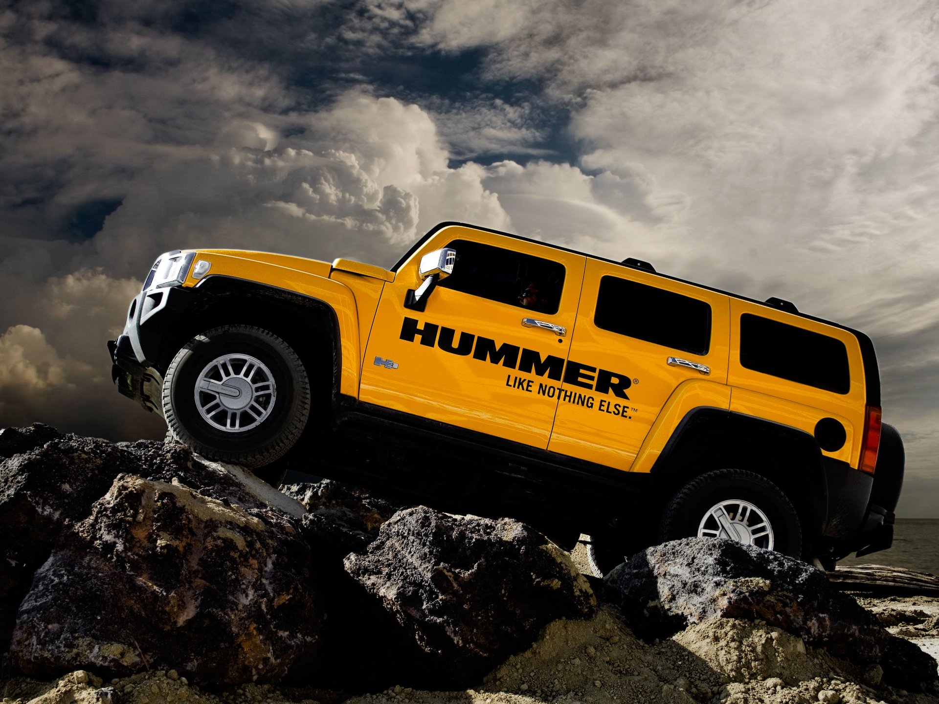 hummer камни облака