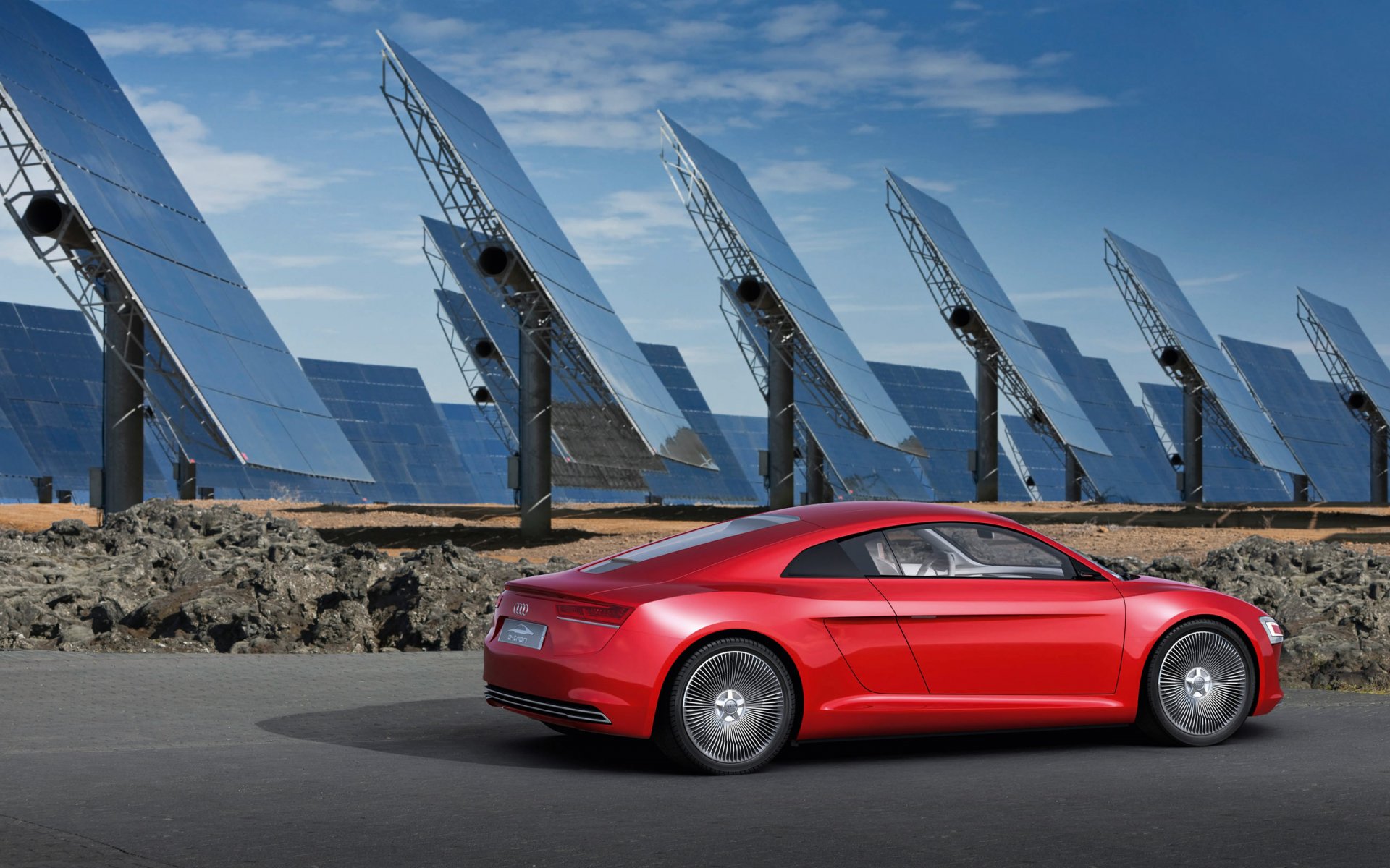 audi e-tron e électrons panneaux solaires