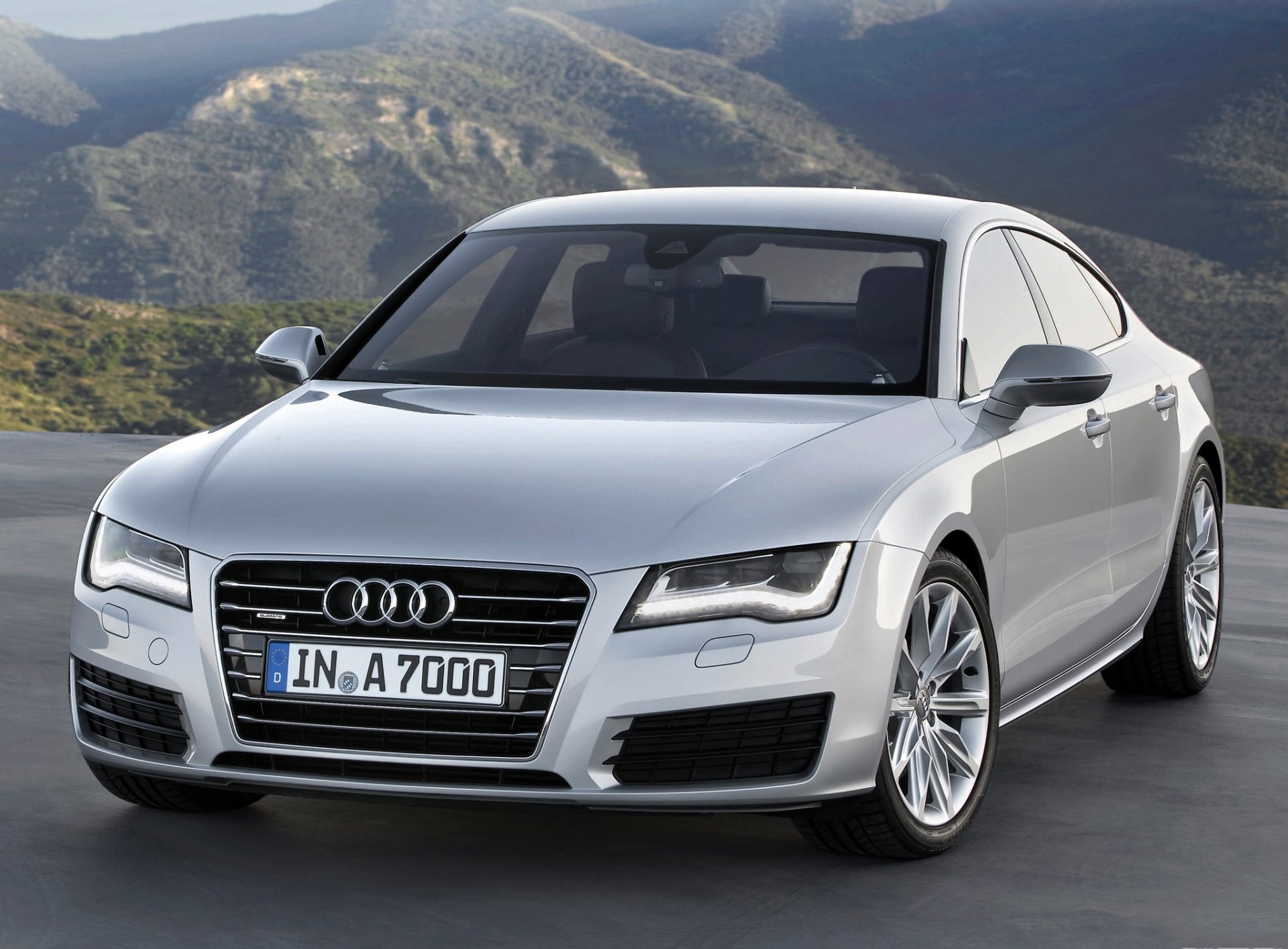 audi voitures a7 montagnes