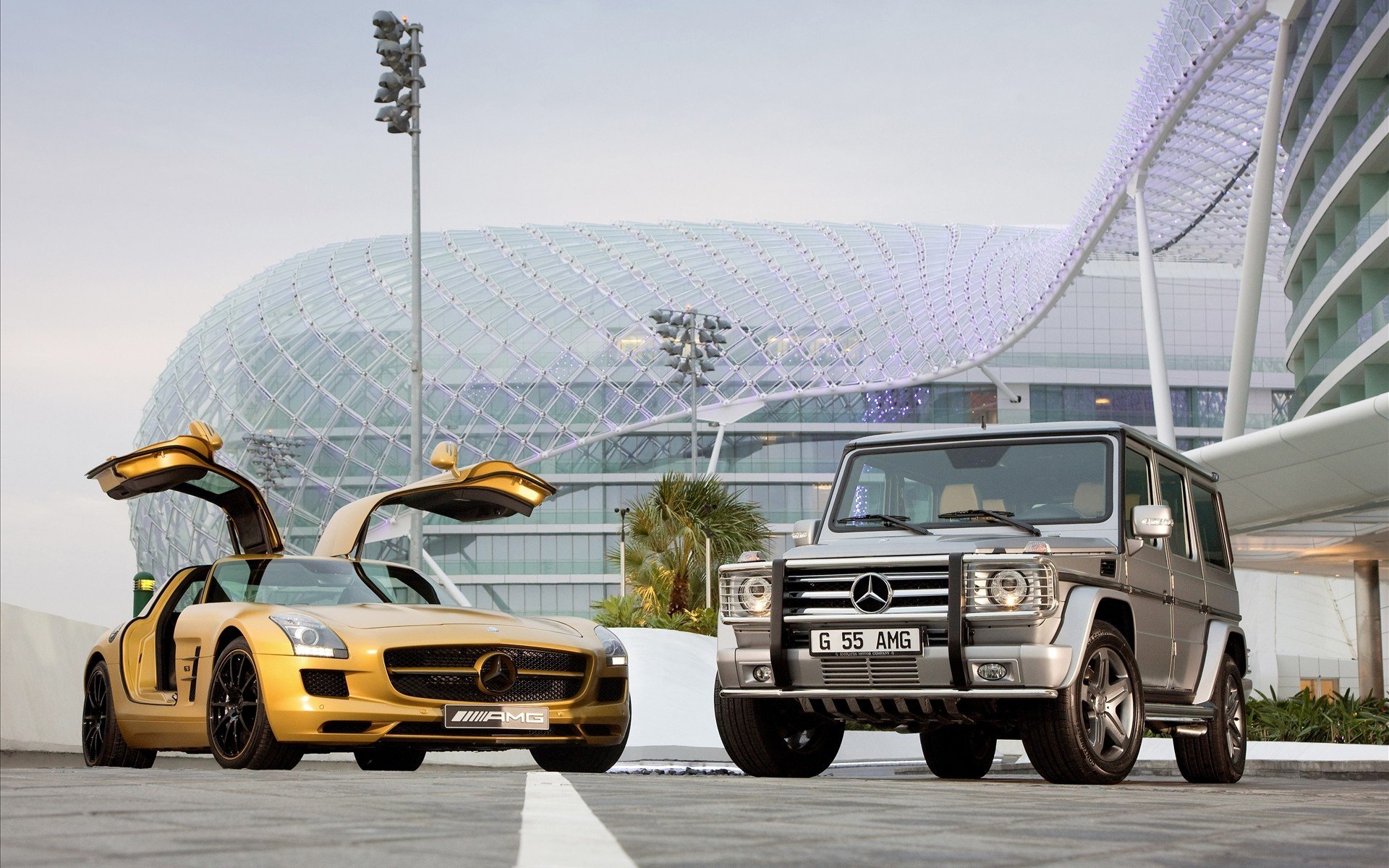 mercedes-benz sls amg désert d or 2010 voiture grand écran