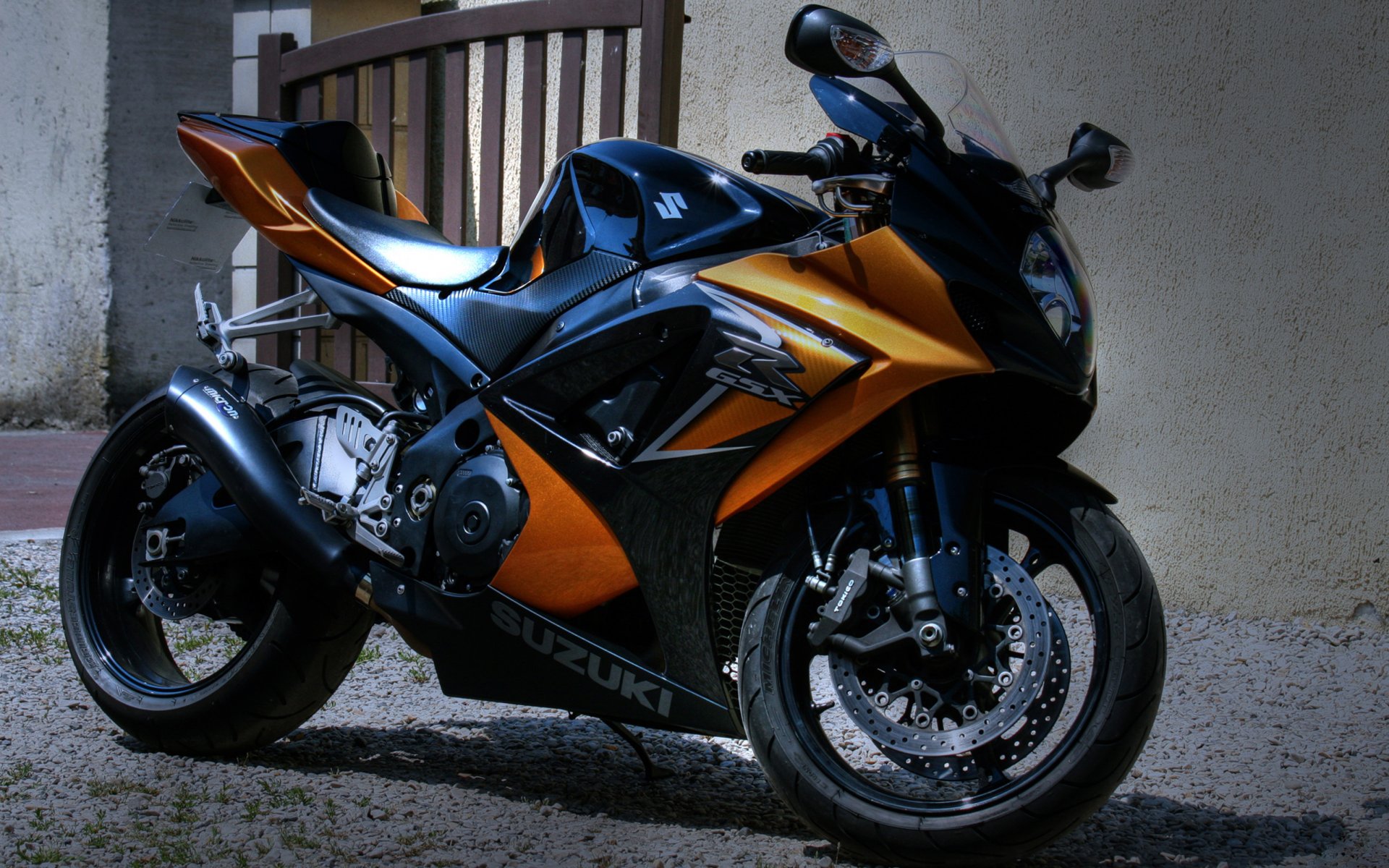 spotrbike suzuki orange