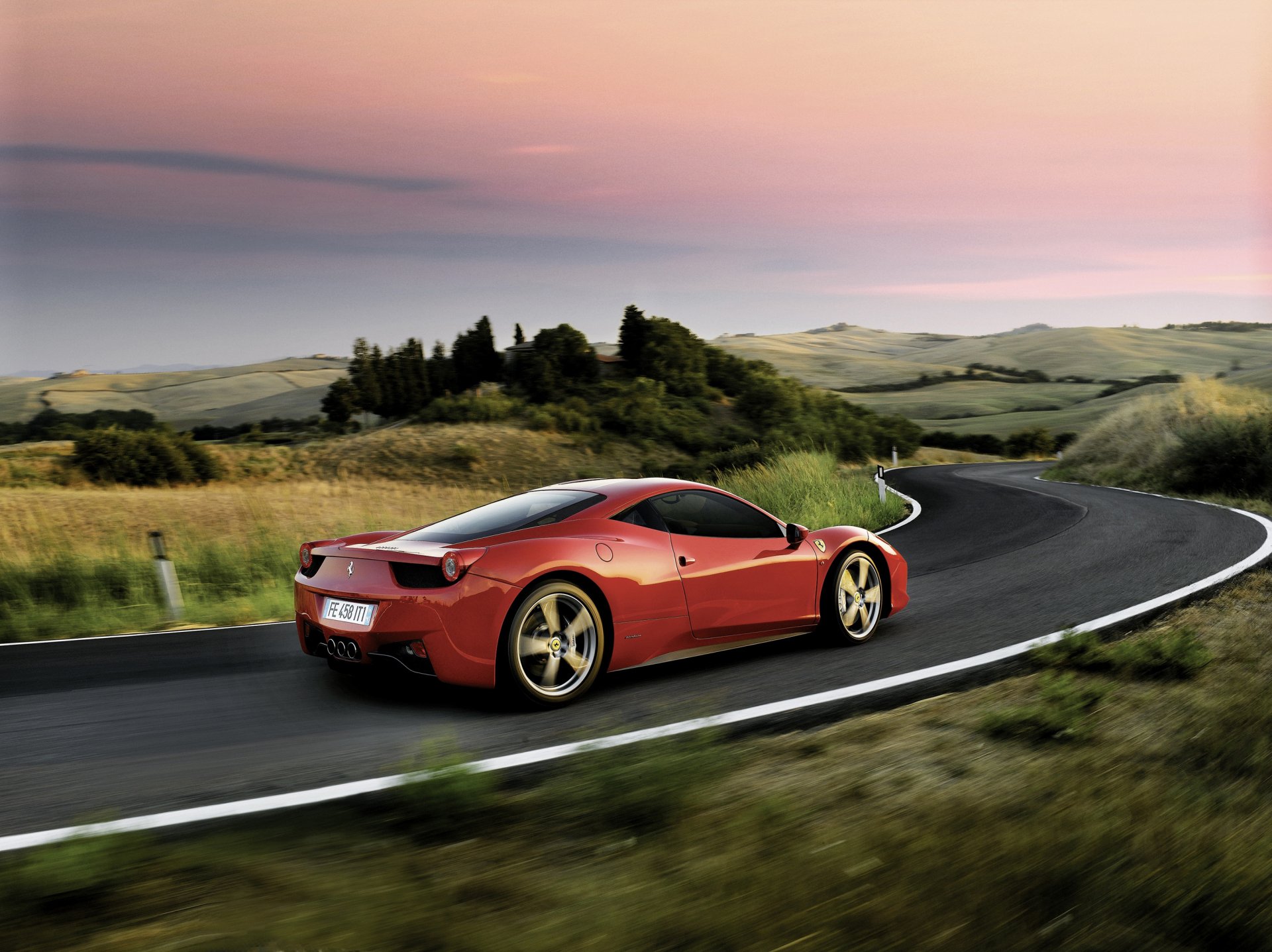 ferrari paysage piste