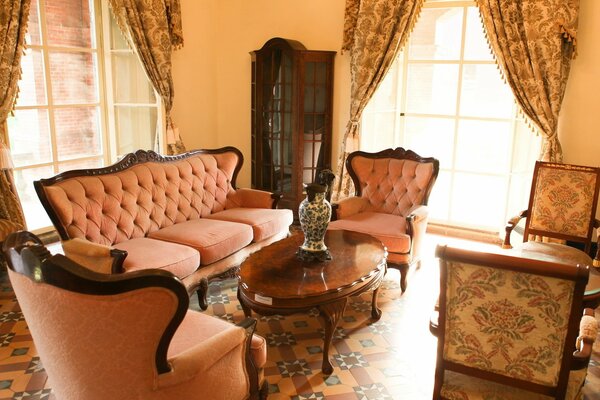 Bright Victorian-style living room