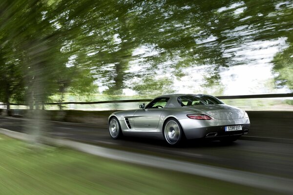 Mercedes Benz speed roads trees