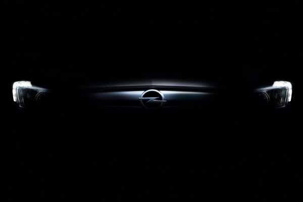 Opel-headlights in complete darkness