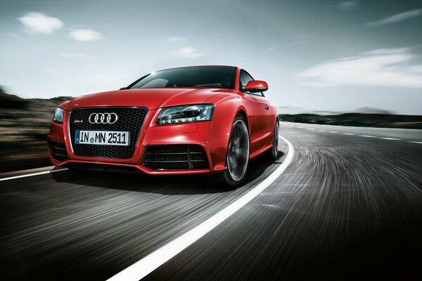 La velocidad en la carretera sólo está sujeta a Audi