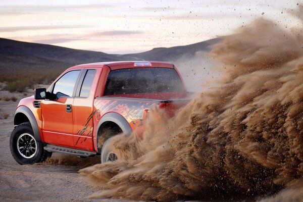 Deslizador en la Cerradura de un Ford rojo