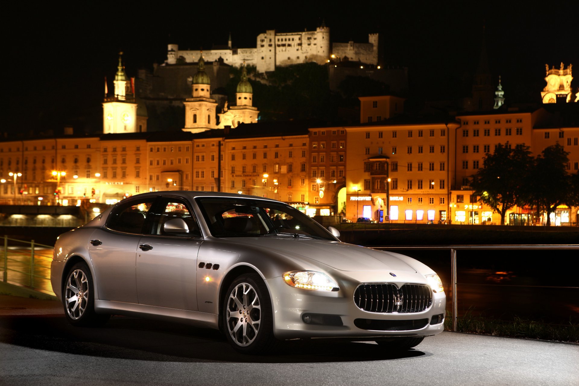 maserati quattroporte s машина серебристая ночь