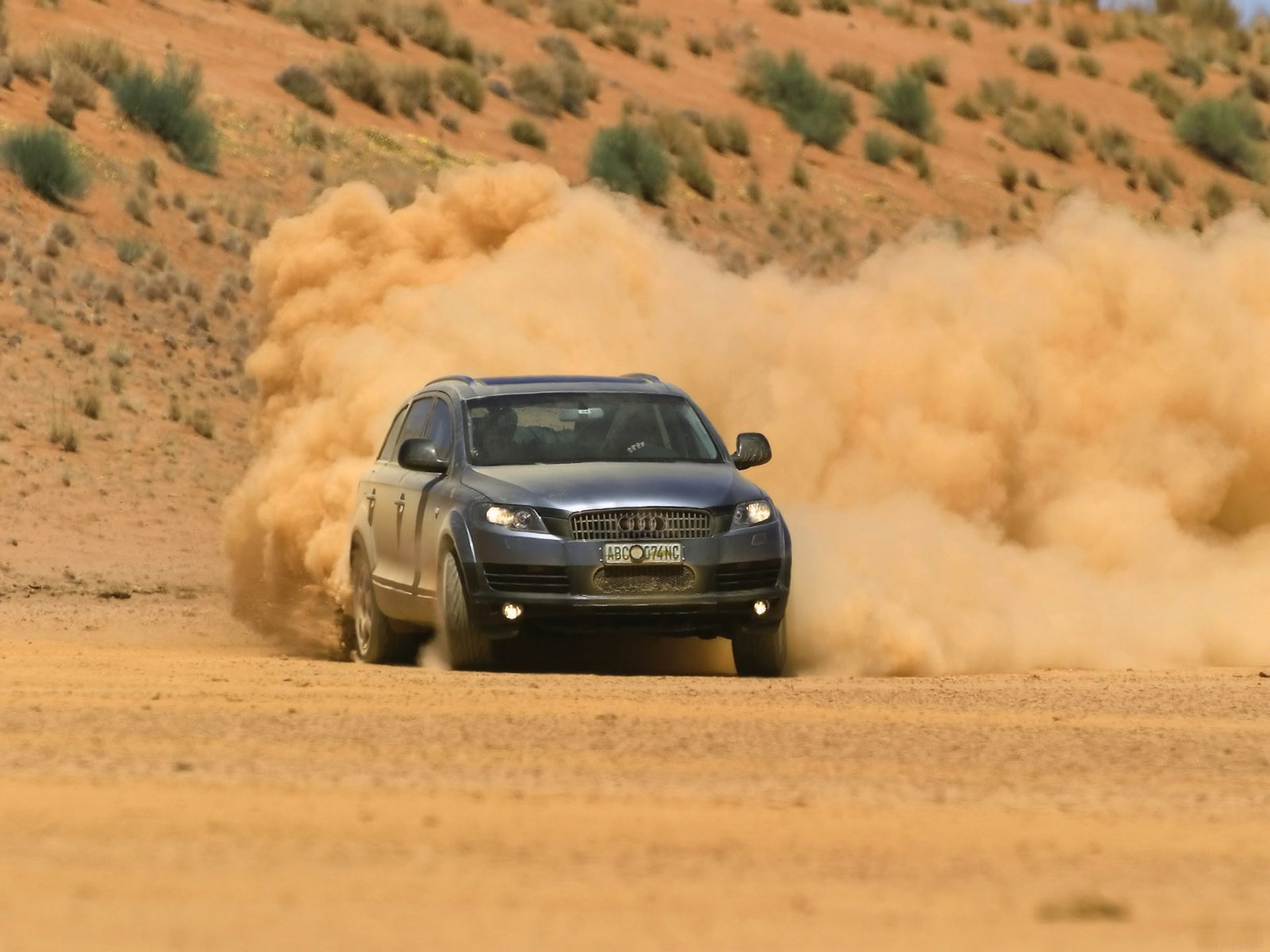 wüste sand auto wände autos staub wind mit autos schubkarren audi drehen staub wind