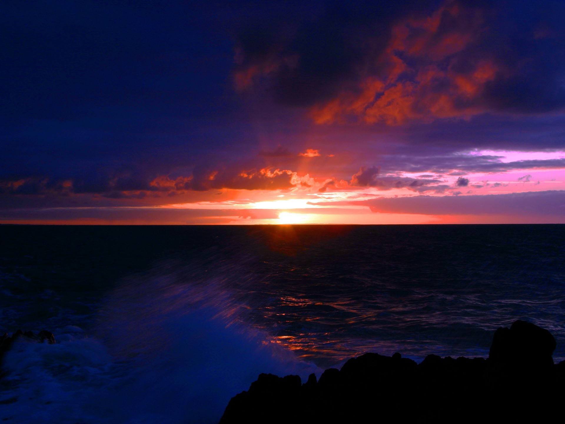 coucher de soleil mer nuages