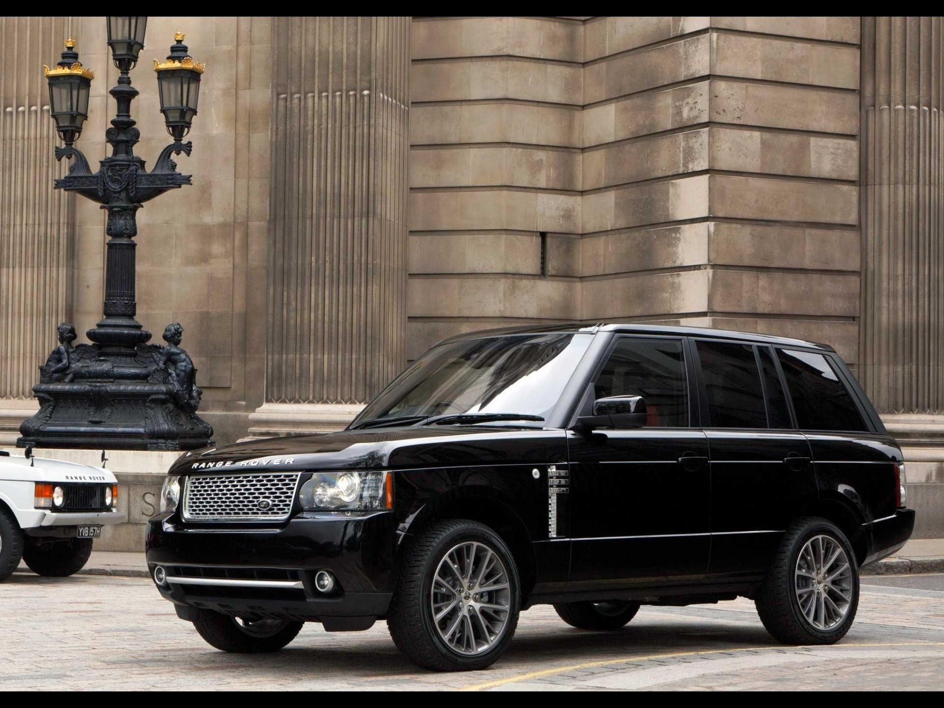 range rover autobiograph черный