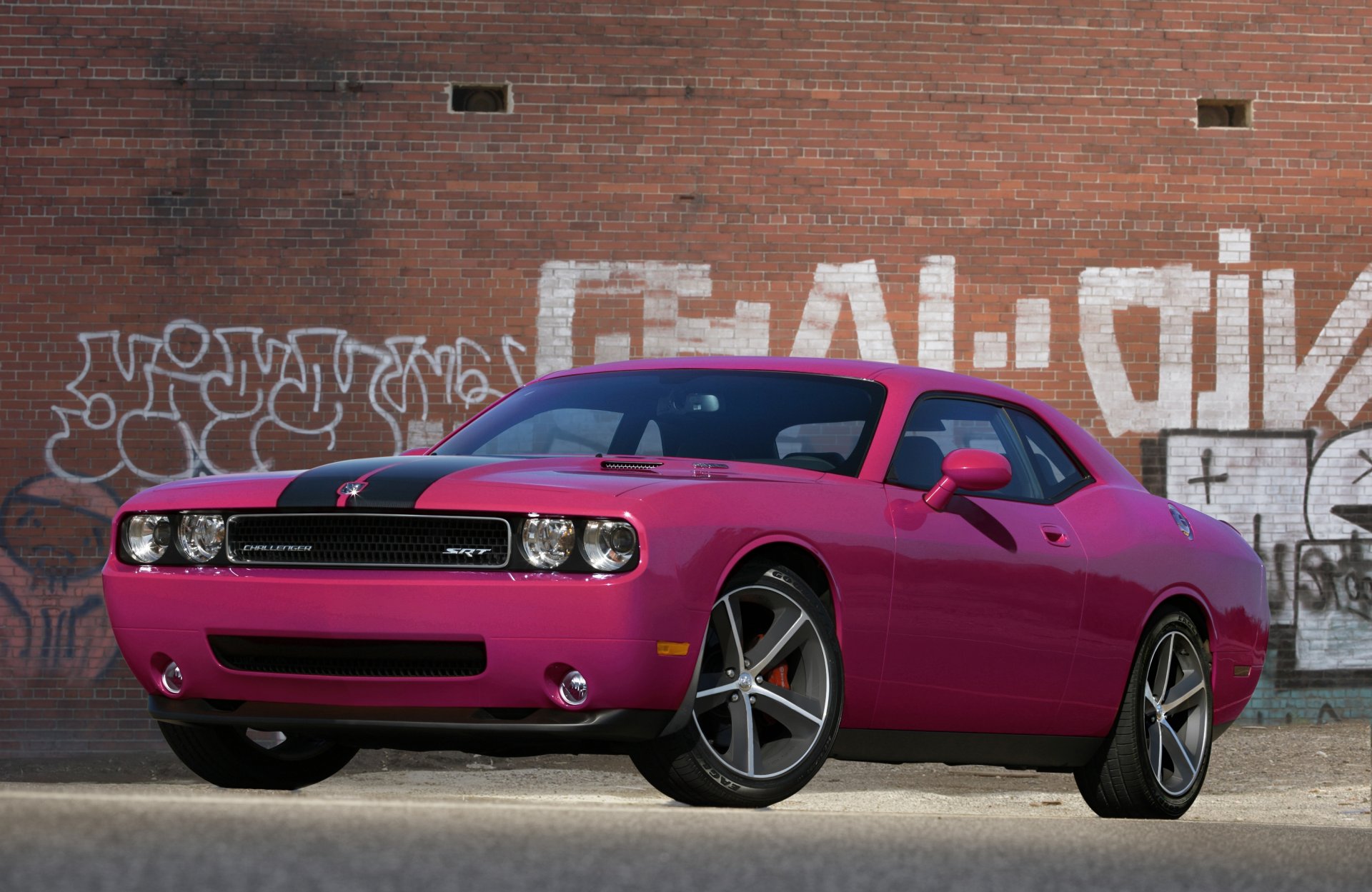 schivare challenger srt8 rosa