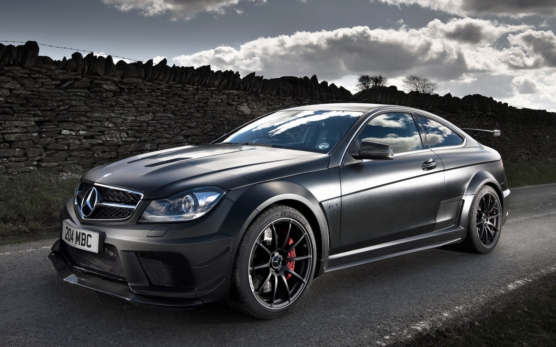 mercedes amg black series coupe mercedes-benz c63 coupe schwarz amg